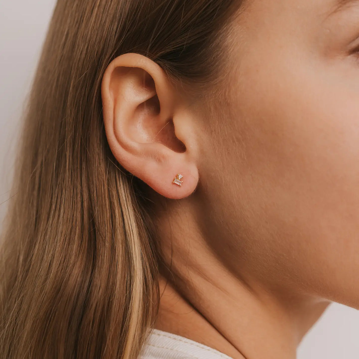 Double Stack Stud White CZ