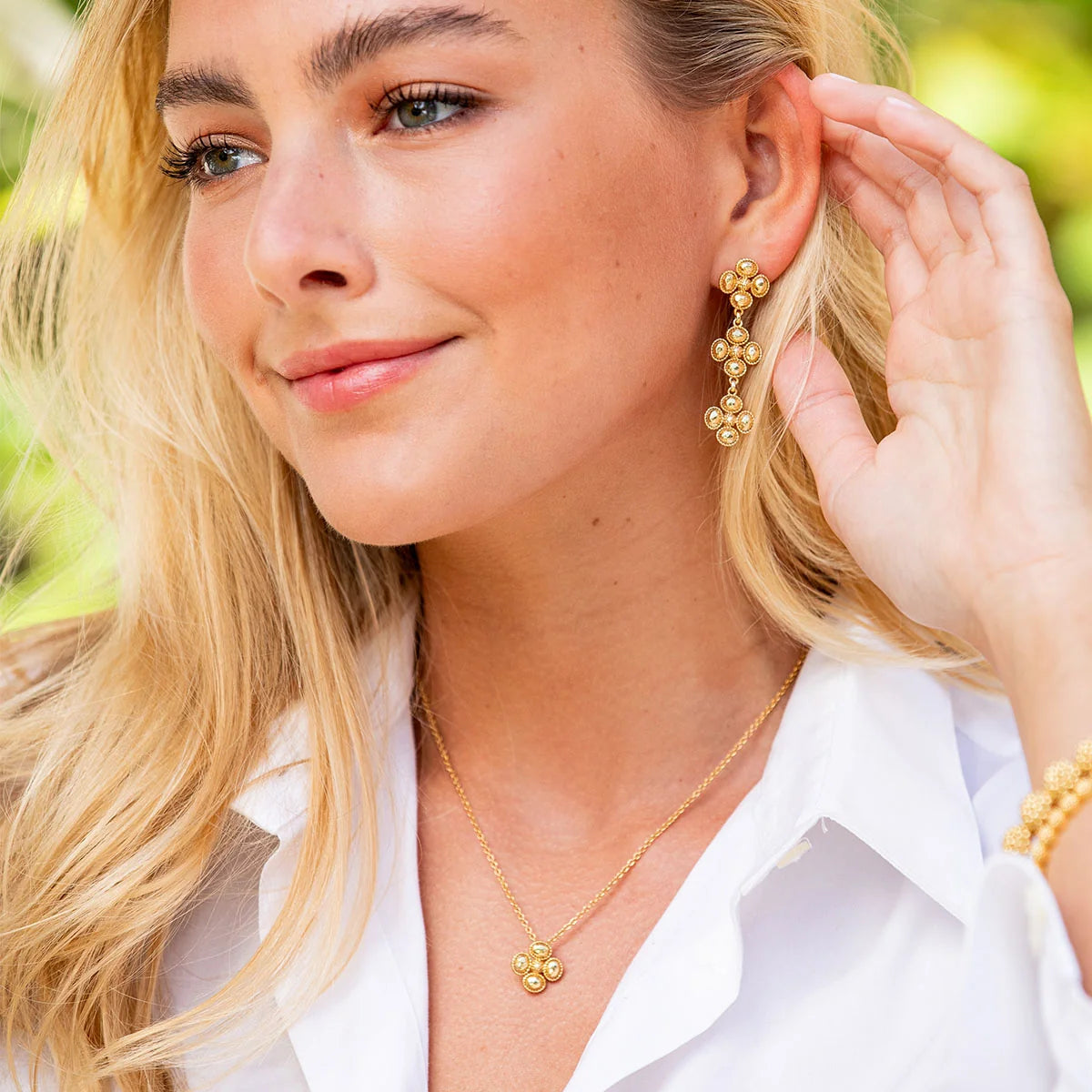 Berry Clover Necklace - Gold