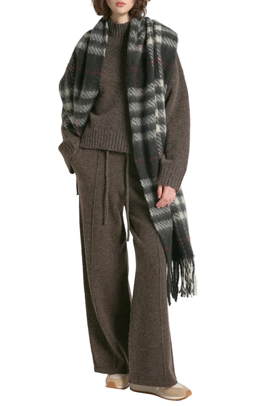 Checkered Scarf-Black