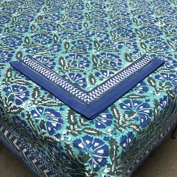 Blue/Green Chrysanthemum Round Table Cloth