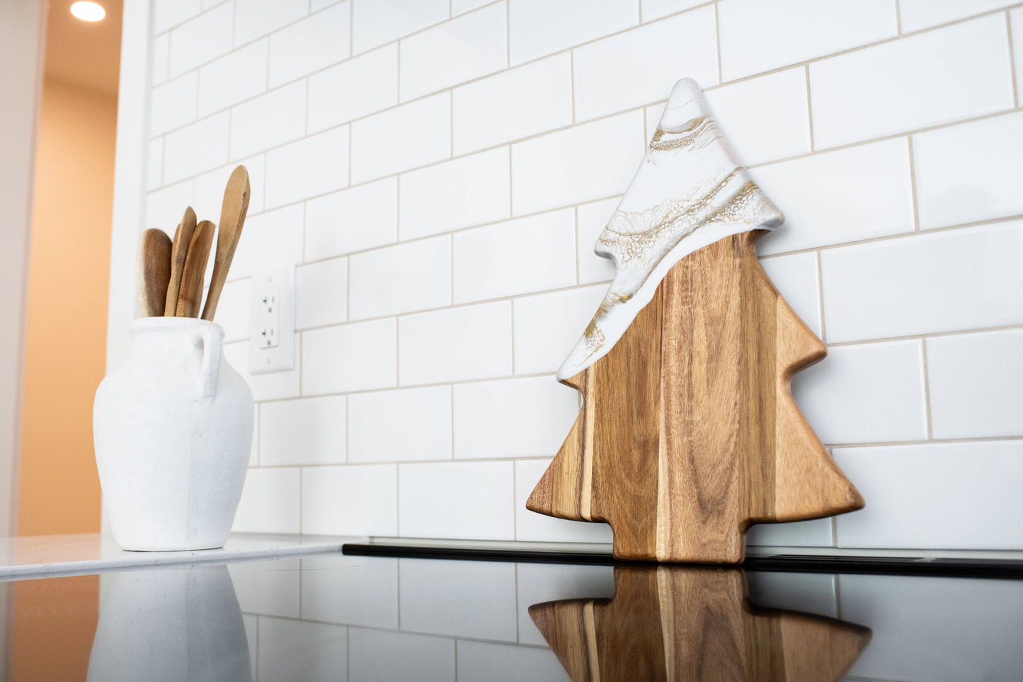 Christmas Tree Cheese Board-Gold Quartz