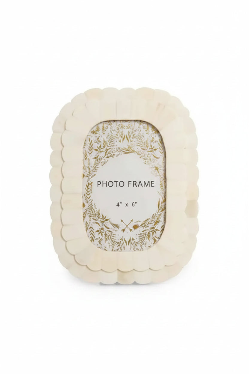 Ivory Scallop Frame- 4x6