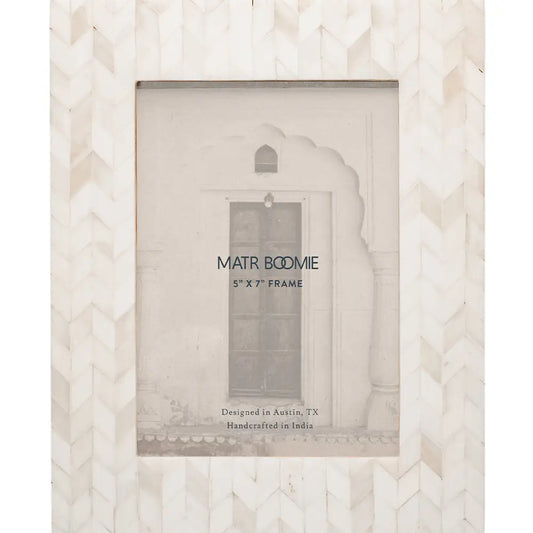 Artemis Bone Frame- 5x7