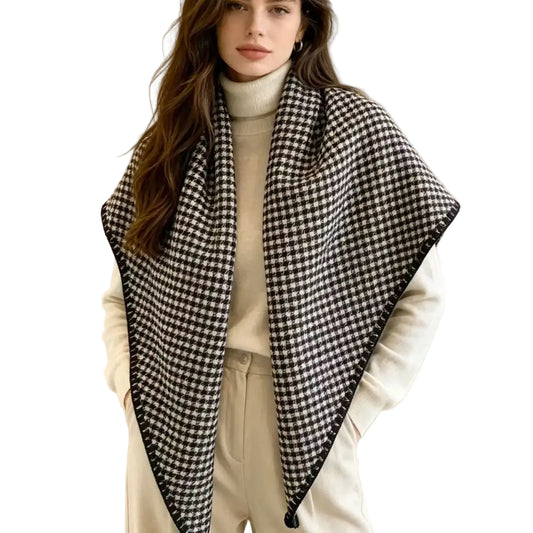 Triangle Wrap - Black Checkered