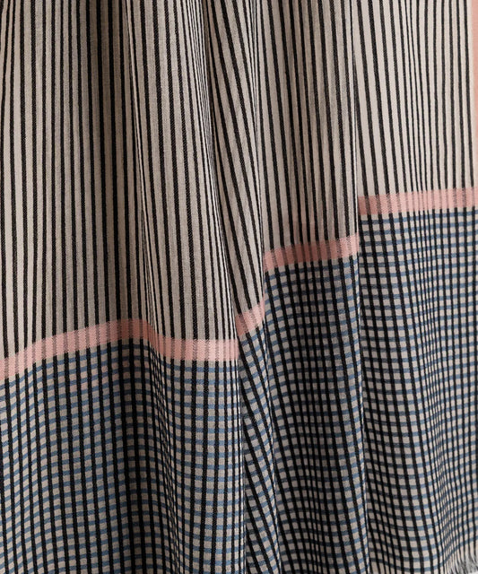 Check in Wrap- Pebble