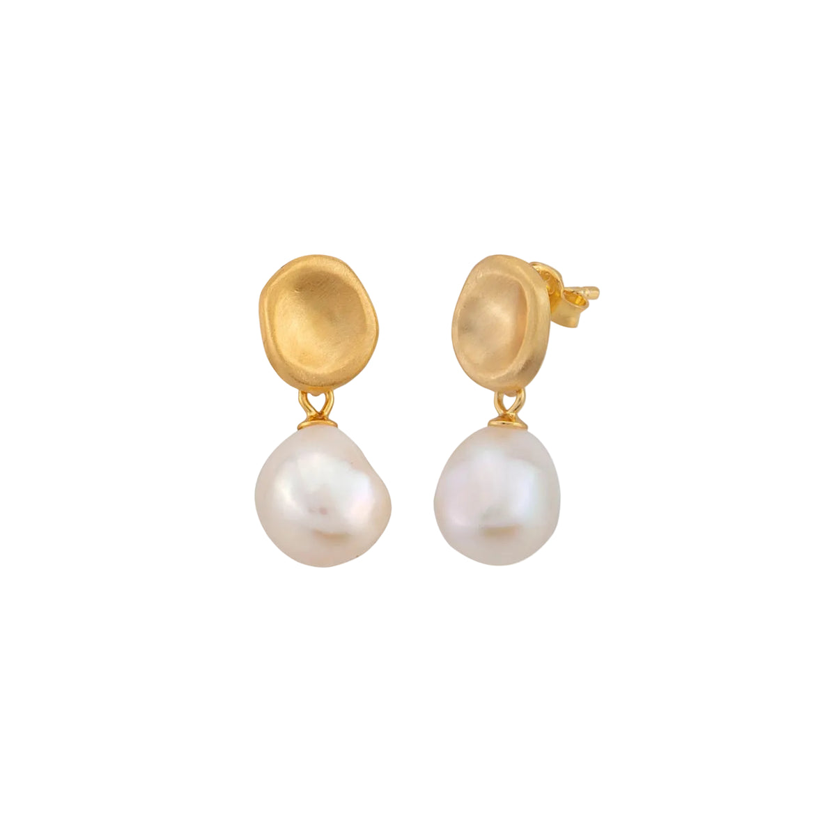 Pearl Earring with Gold Matte Post