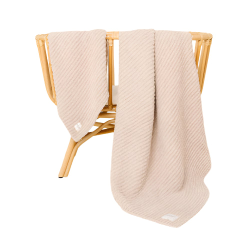 Ribbed Baby Blanket – Oatmeal