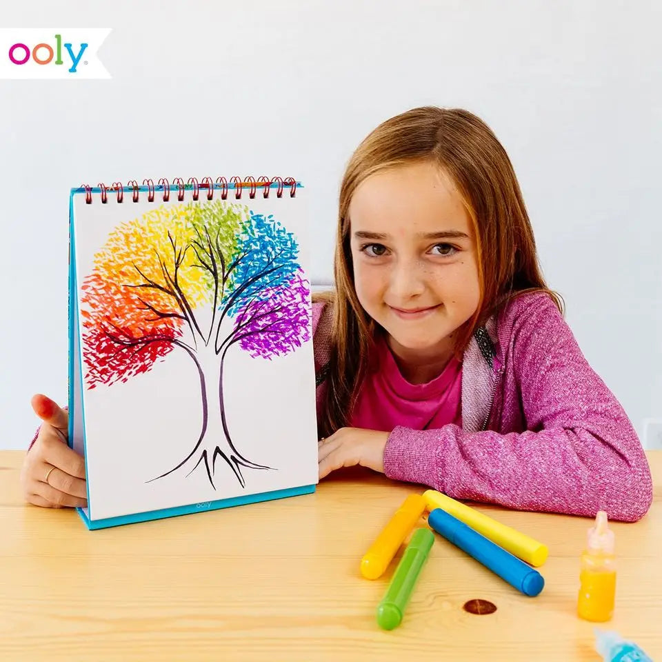 Sketch and Show: Standing Sketchbook- Awesome Doodles